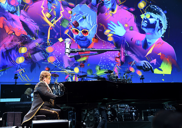 -Sir Elton John se produit sur la scène au Madison Square Garden le 05 mars 2019 à New York. Photo par Jamie McCarthy / Getty Images.