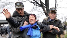Kirghizstan: un couple poursuivi pour incitation à la haine après une manifestation anti-Poutine
