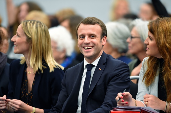 Emmanuel Macron photographié pendant le débat organisé à Pessac le 28 février. Crédit : NICOLAS TUCAT/AFP/Getty Images.