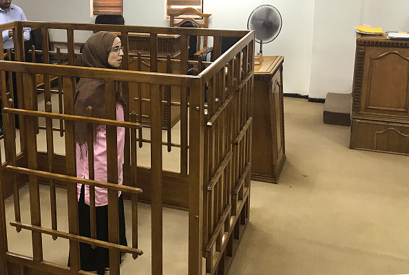 Condamnée à la prison à vie à Bagdad l’an dernier, Djamila Boutoutaou espère désormais être rapatriée en France. Crédit : AMMAR KARIM/AFP/Getty Images.