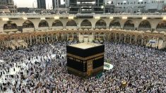Un adolescent menacé de mort après une blague sur le pèlerinage des musulmans à La Mecque