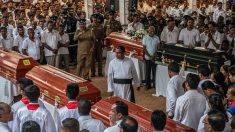 Au Sri Lanka, défilé de cercueils et tristesse infinie