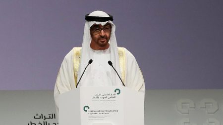 Le roi saoudien accueille le prince héritier d’Abou Dhabi sur fond de crise au Soudan