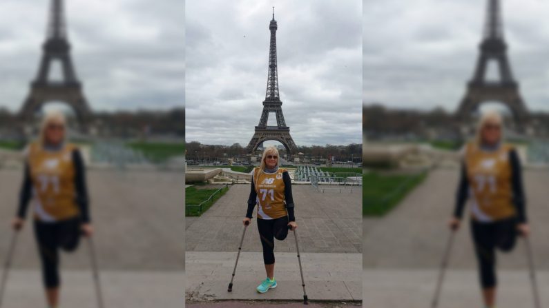 Seule personne parmi les concurrents à participer à la Verticale de la tour Eiffel avec un handicap, Valérie Hirschfield a réussi l'épreuve haut la main - Crédit : Valérie Hirschfield