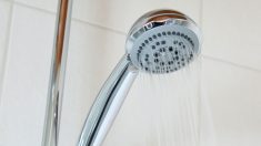 Montpellier : une salle de bain nomade pour permettre aux sans-abri de prendre une douche