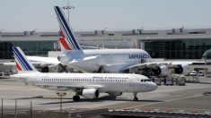 Entre 200 et 500 sans-papiers ont bloqué le Terminal 2 de l’aéroport de Roissy : « La France n’est pas aux Français »