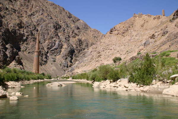 -Le minaret de Jam est sur la liste du patrimoine mondial de l'UNESCO situé dans l'ouest de l' Afghanistan. Photo David C. Thomas de Wikipédia.
