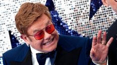 Elton John sera décoré de la légion d’honneur vendredi par Emmanuel Macron