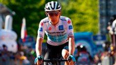 Cyclisme: le coureur Miguel Angel Lopez gifle un spectateur qui l’a fait tombé lors du Tour d’Italie