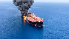 [En Images] Explosions et incendies de pétroliers à proximité du détroit d’Hormuz dans le Golfe