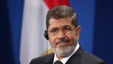 L’ex-président égyptien des Frères musulmans Mohamed Morsi meurt lors de son audience au tribunal