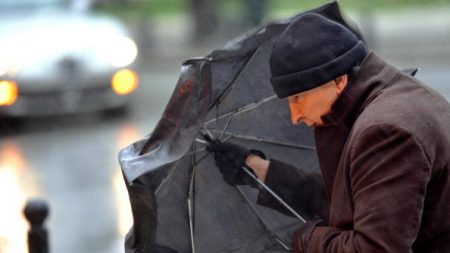 [En images] Toulouse: un déluge de grêle, des vents à plus 130km/h et de violents orages cette nuit