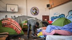 Loire-Atlantique : la préfecture refuse d’évacuer les 500 migrants du gymnase qu’ils squattent malgré une décision de justice