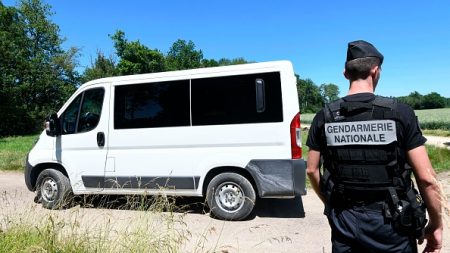 Gironde : trois jeunes se jettent sur un cycliste et le rouent de coups – La victime placée en coma artificiel