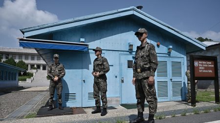 Un soldat nord-coréen passe au Sud en traversant la Zone démilitarisée