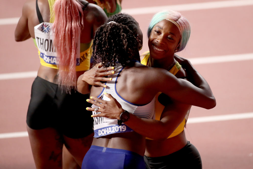 Une Sprinteuse Jamaïcaine Remporte La Médaille D’or Au 100m Féminin Aux Mondiaux De L’athlétisme