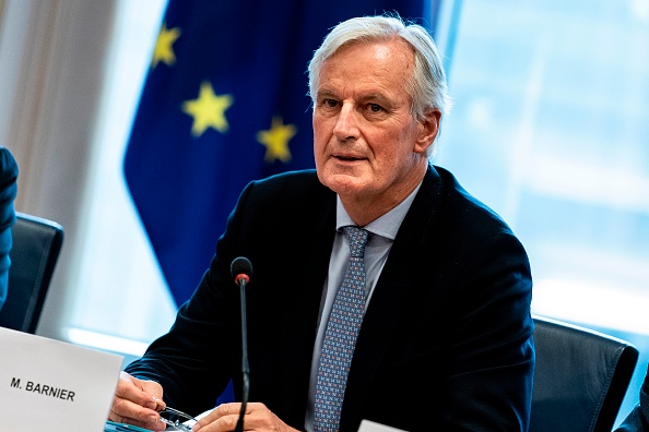 -Le négociateur en chef de l'Union européenne pour le Brexit, Michel Barnier, prend la parole lors d'une conférence de presse en vue du sommet de l'Union européenne à Bruxelles. Photo de KENZO TRIBOUILLARD / AFP via Getty Images.