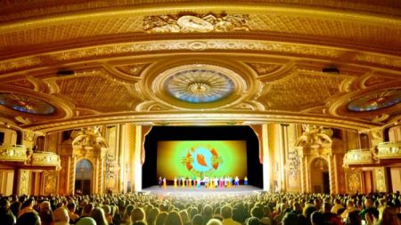 Shen Yun fait face à une campagne de répression acharnée du régime chinois