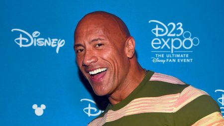 Dans une vidéo, Dwayne «The Rock» Johnson chante à un enfant de 3 ans luttant contre le cancer et fan du film «Vaiana» de Disney