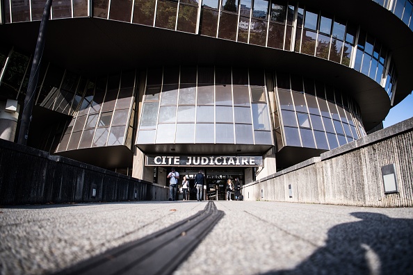 Vue de l'entrée de la Cité judiciaire de Rennes. Crédit : LOIC VENANCE/AFP via Getty Images.