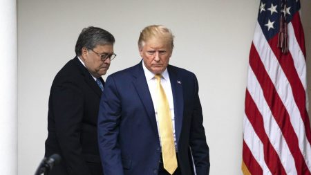 Le procureur général William Barr dénonce les abus de pouvoir du FBI pendant la campagne Trump de 2016