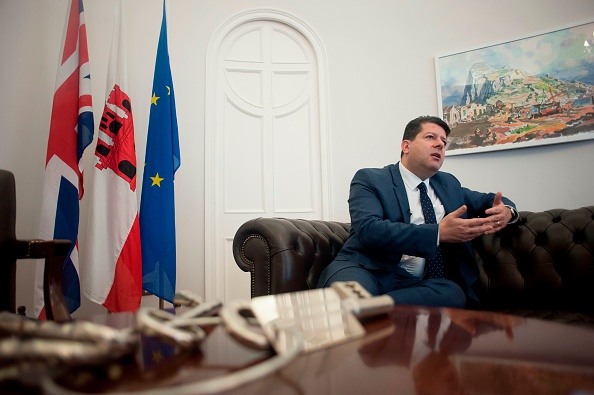 -Le ministre en chef de Gibraltar Fabian Picardo, lors d'une entrevue avec l'AFP à Gibraltar, le 17 janvier 2020. Photo de JORGE GUERRERO / AFP via Getty Images.