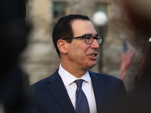 "Cet accord historique modernise et rééquilibre notre relation commerciale avec le Canada et le Mexique", a salué le secrétaire américain au trésor Steven Mnuchin dans un communiqué. (Photo : Mark Wilson/Getty Images)