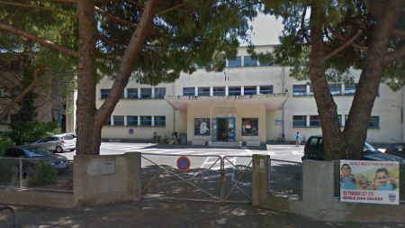 Béziers : il entre dans une école maternelle avec une arme de poing et menace le père d’une élève