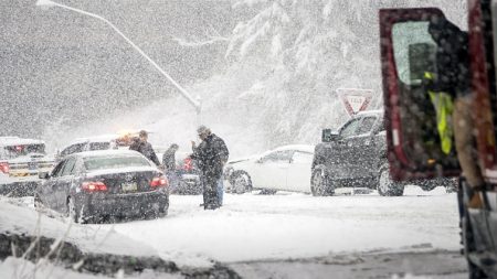 Canada : deux morts dans un carambolage monstre impliquant 140 véhicules près de Montréal