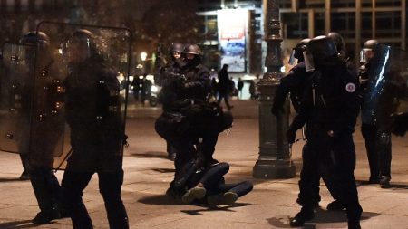 « Urgence violences policières » : une application pour récolter des « preuves » lors d’interventions des forces de l’ordre