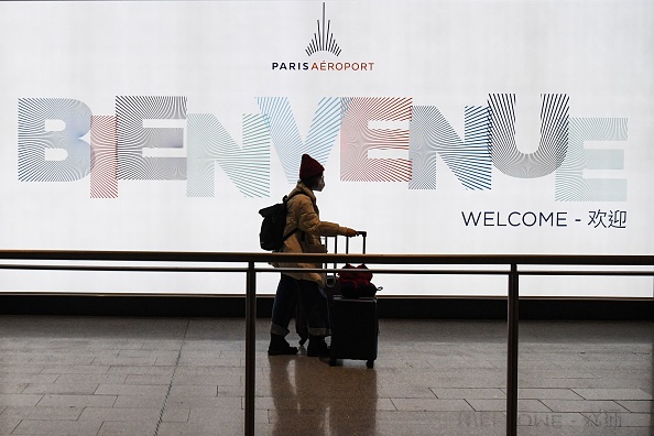 Aéroport Terminal Charles De Gaule Roissy.  (Photo : ALAIN JOCARD/AFP via Getty Images)