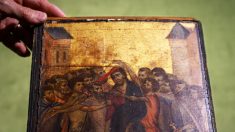 Elle découvre dans sa cuisine une peinture du XIIIe siècle de Cimabue d’une valeur de 24 millions d’euros