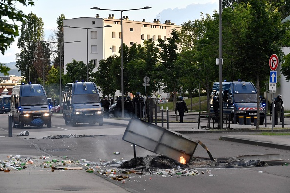 Tensions dans le quartier des Gresilles à Dijon, le 15 juin 2020. (Photo : PHILIPPE DESMAZES/AFP via Getty Images)