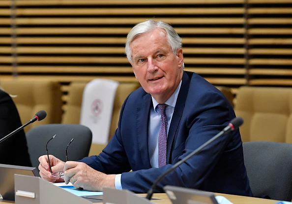 Le négociateur du Brexit de l'Union européenne, Michel Barnier, assiste à une réunion avec le négociateur britannique du Brexit et l'ambassadeur de Grande-Bretagne auprès de l'Union européenne lors des négociations post-Brexit au siège de l'UE à Bruxelles le 29 juin 2020. (Photo : JOHN THYS/POOL/AFP via Getty Images)