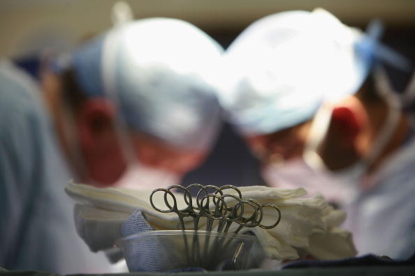 AffaireTraoré : nouvelle expertise médicale par des médecins-experts belges.(Photo : Christopher Furlong/Getty Images)