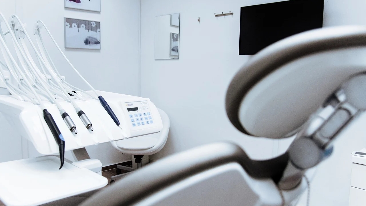 Installation des dentistes : un début de régulation pour lutter contre les déserts médicaux