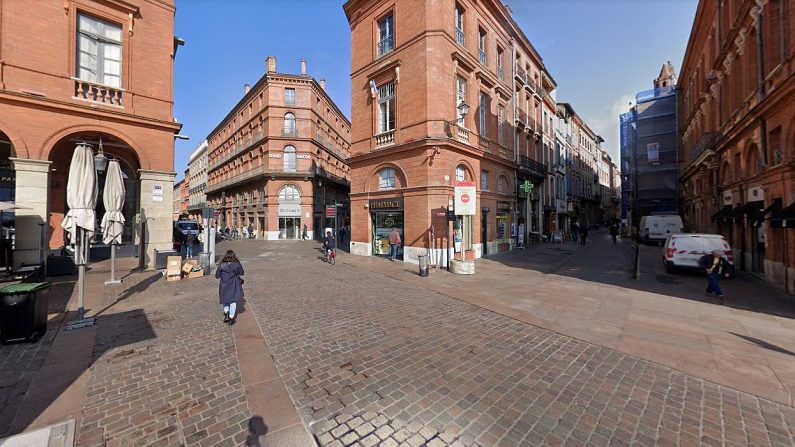 Rues commerçantes près de la place du Capitole à Toulouse - Google maps