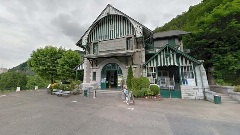 Entrée du Funiculaire du Pic du Jer (Lourdes)  | Google Maps