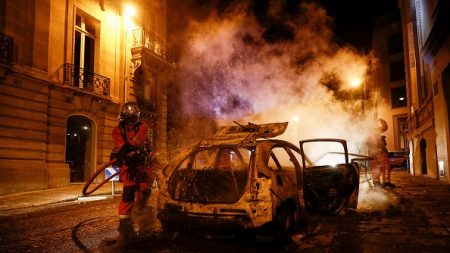 Paris : 148 personnes interpellées après la défaite du PSG en finale de la ligue des champions