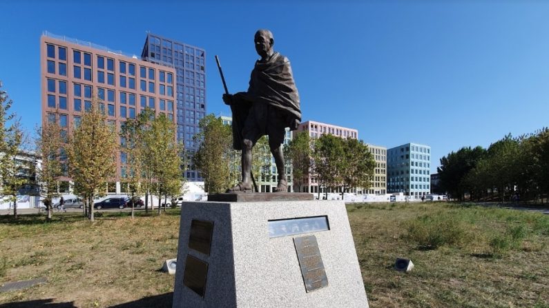 Statue de Gandhi à Strasbourg - Google maps (photo de Christo MICHE)