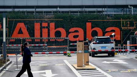 Alibaba sous enquête en Chine, ses actions dévissent