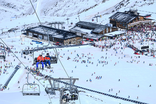 Les stations de ski catalanes en Espagne  ouvriront le lundi 14 décembre. (Photo : David Ramos/Getty Images)
