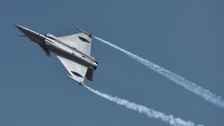 La France commande 12 Rafale pour remplacer ceux vendus à la Grèce