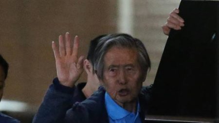 Pérou: procès de l’ex-président Fujimori pour des « stérilisations forcées »