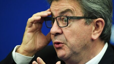 Mise en examen du député LFI Bastien Lachaud : une « manipulation » pour « pourrir ma campagne », dénonce Jean-Luc Mélenchon