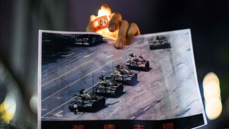 Hong Kong : la veillée annuelle en souvenir des victimes de Tiananmen de nouveau interdite