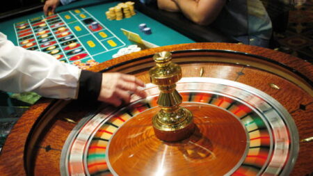 Autorisation des casinos en ligne : les casinos redoutent des « conséquences catastrophiques »