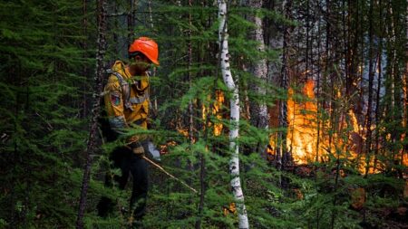 Russie: Poutine s’inquiète de catastrophes naturelles d’une ampleur « sans précédent »