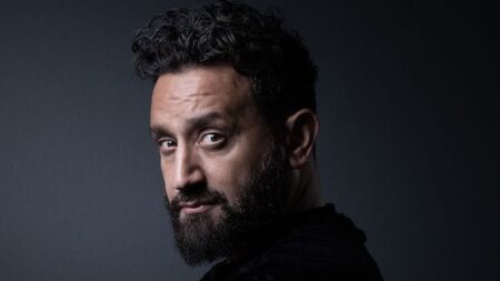 Vaccination Covid-19 : « J’ai très peur de tout ça ! », déclare l’animateur Cyril Hanouna