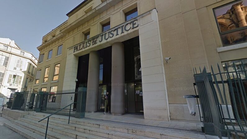 Palais de Justice de Nîmes - Google maps